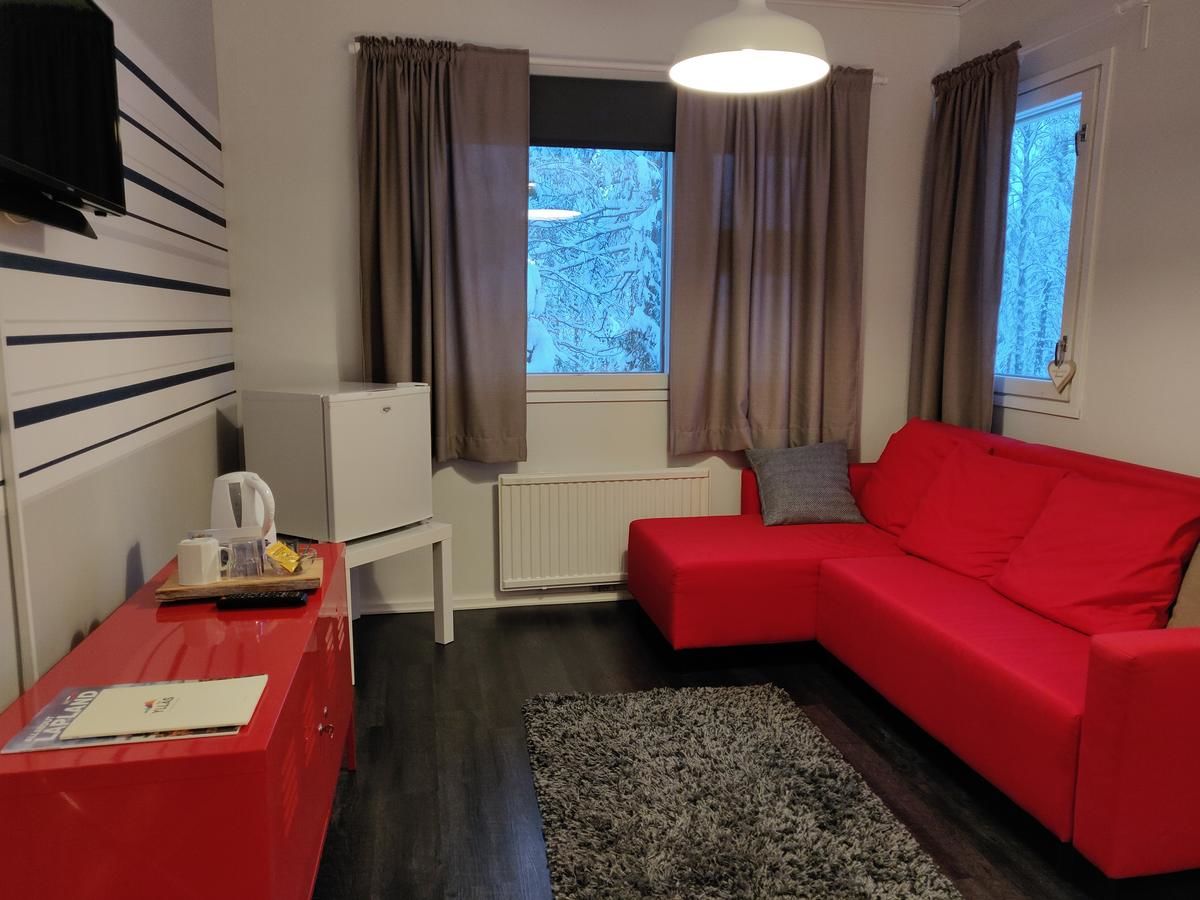 Отель Kuerkievari KuerHotel Экясломполо-22