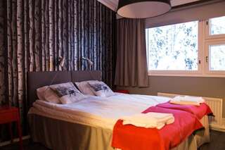 Отель Kuerkievari KuerHotel Экясломполо Стандартный двухместный номер с 2 отдельными кроватями-15