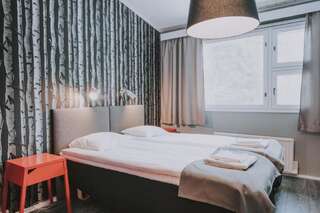 Отель Kuerkievari KuerHotel Экясломполо Стандартный двухместный номер с 2 отдельными кроватями-25